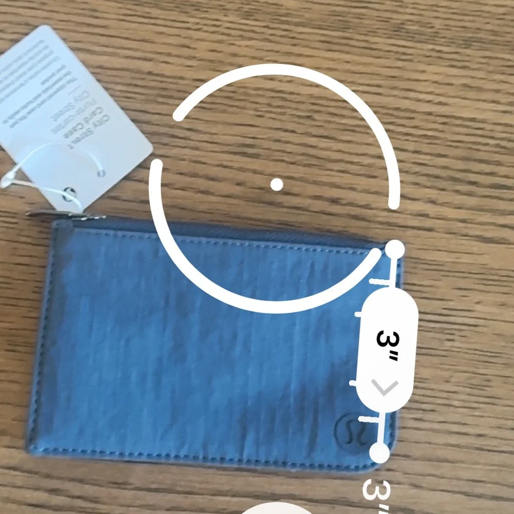 Lululemon City Street Card Case - Picture 3 of 9